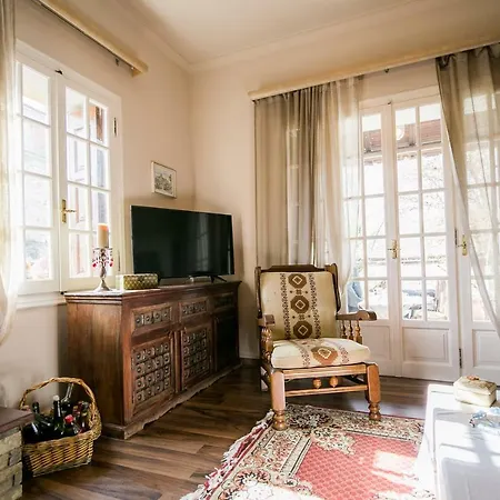 Traditional With Garden In Portaria,pelion Lejlighed *